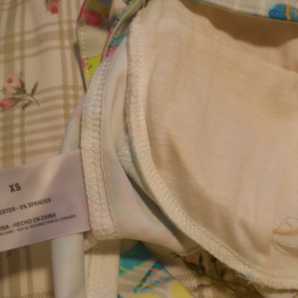 A Sexy Niki Minaj, Strap Cropped Top. NWT - Picture 6 of 6